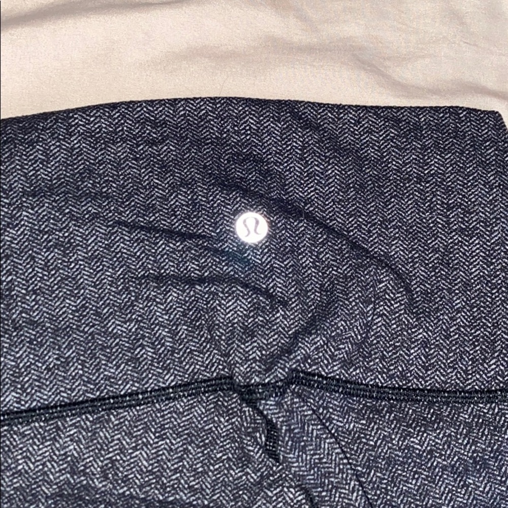 lululemon leggings size 2